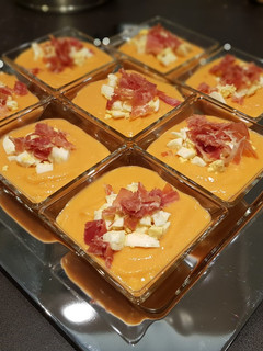 Una foto de Salmorejo cordobés