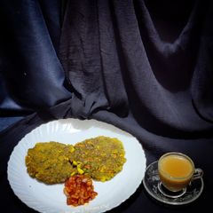 Vegetable jowar and oats paratha A picture of Vegetable jowar and oats paratha.