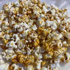فشار بالكراميل 😋🍿"-レシピのメイン写真