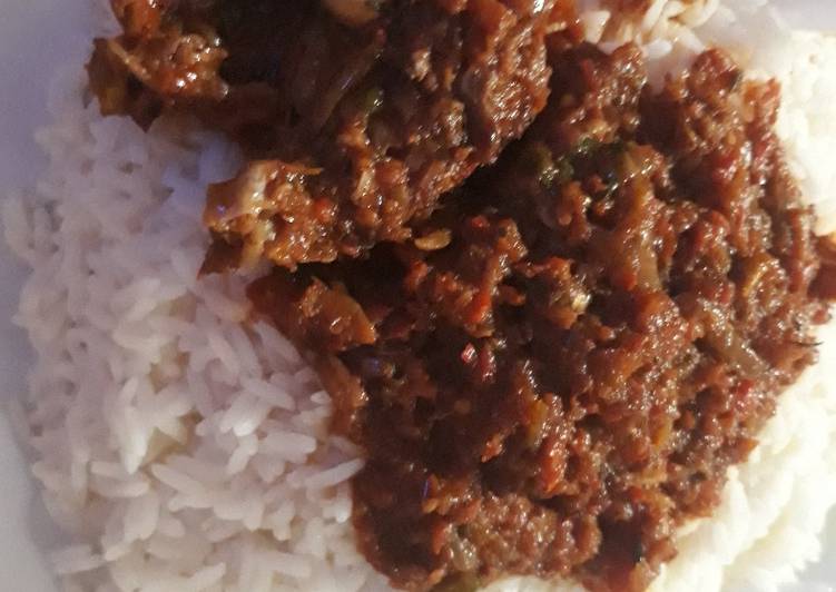 How to Make Homemade Rice with peppered stew
