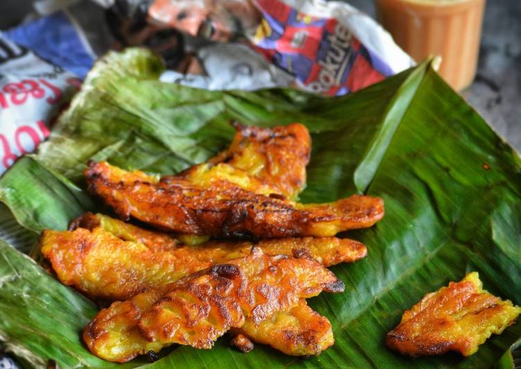 Steps to Prepare Ultimate Pazham Pori Banana fitters