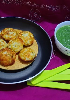 વેજ ઈડલી અપ્પમ (Veg Idli Appam Recipe In Gujarati) રેસીપી મુખ્ય ફોટો