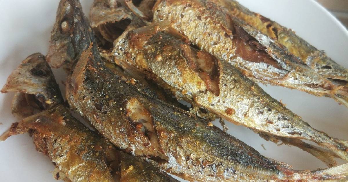 Resep Ikan Dencis Goreng Oleh Dita Damayanti Cookpad