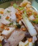 Nấm đùi gà xào bông cải