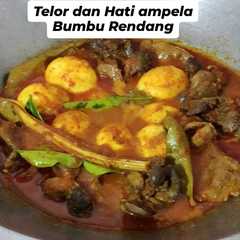 รูปของ Telor dan Hati Ampela Bumbu Rendang