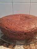 Torta de chocolate y queso philadelphia rellena con mermelada de zapallo