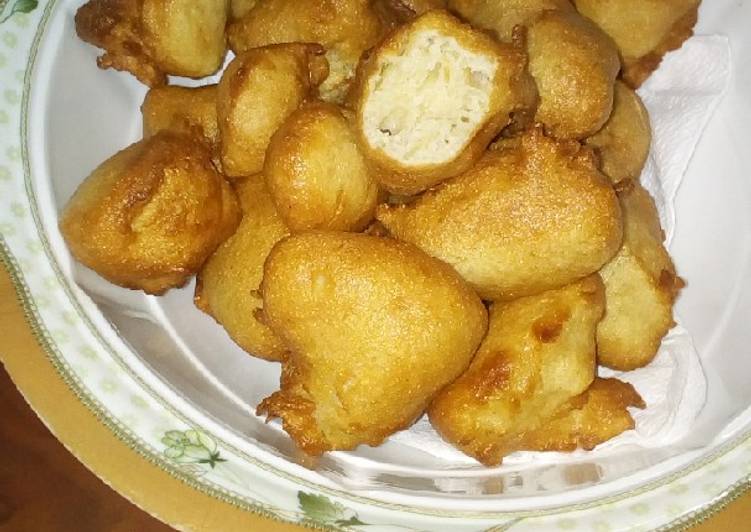 Recipe of Quick Semolina Buns😋