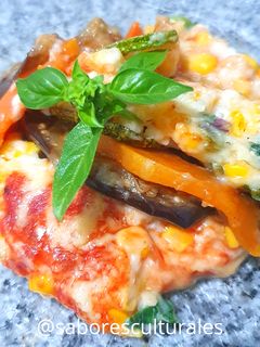 Una foto de Lasagna de vegetales 🍅🌽🍃🍽🍆🥕🌶