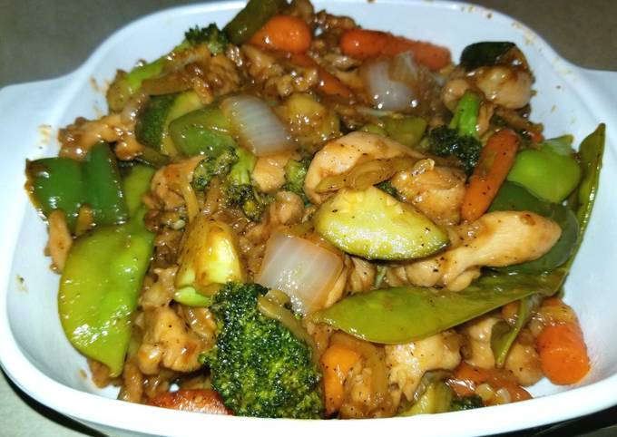 Recipe of Perfect Chicken and Veg stir fry