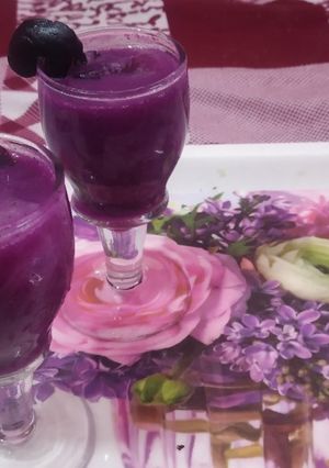 A picture of Jamun shots.