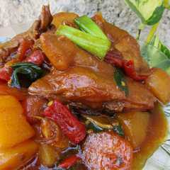 A picture of Semur Ayam Kentang Wortel #PR_AnekaSemur.