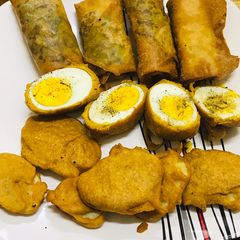A picture of Chicken & cheese spring rolls # Ramzan special.