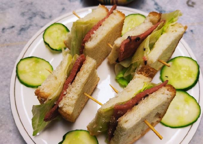 3 Colour Meat Loaf Sandwich