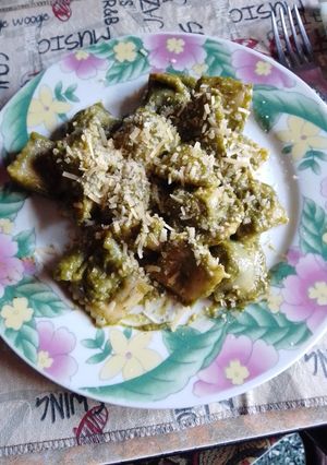 Una foto de Ravioles con Pesto de Cabutia y Espinaca
