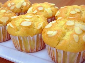 รูปของ คัพเค้กทุเรียน เค้กทุเรียน Durian Muffins