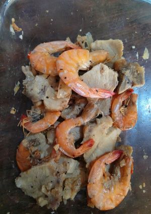 Hình của món Tôm rang thịt.
