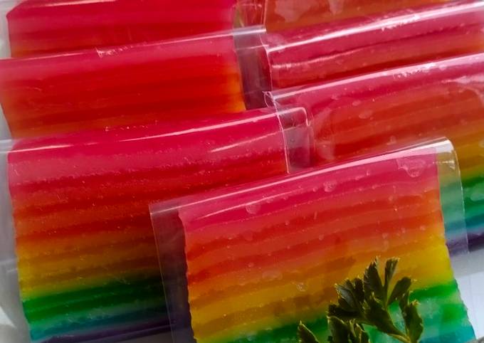 Kue Pepe Pelangi / Kue Lapis Sagu