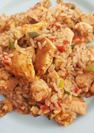 Una foto de Arroz Chaufa con pollo