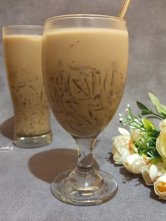 Langkah Gampang Menyiapkan Resep Es Cappucino Cincau yang Bisa Manjain Lidah Anti Ribet, Mantap