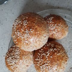 A picture of Brown bun.