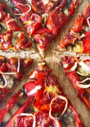 Une photo de Tarte rustique aux légumes grillés