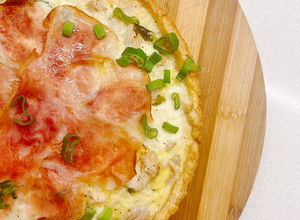 Una foto de Tarta de pollo con masa keto o low carb