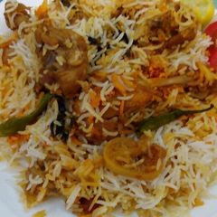 A picture of Chicken Biryani.