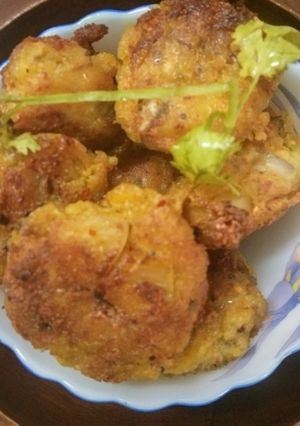A picture of Raw Banana Pakoda.