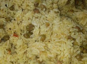 Foto principal de Moro de gandules con coco (arroz con gandules y coco)