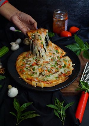 A picture of Leftover Pita Bread Pizza.