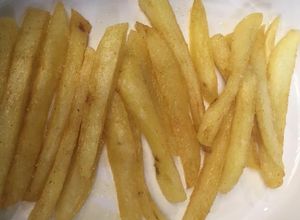 Una foto de Papas fritas crujientes