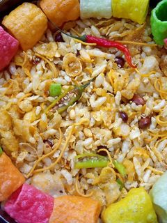 પૌવા નો મિક્સ ટેસ્ટી ચેવડો રેસીપી મુખ્ય ફોટો