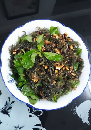 Hình của món Gỏi rau cum cúm.