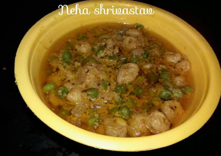 Recipe of Perfect Makhana matar malai curry