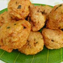 รูปของ Bola bola tahu