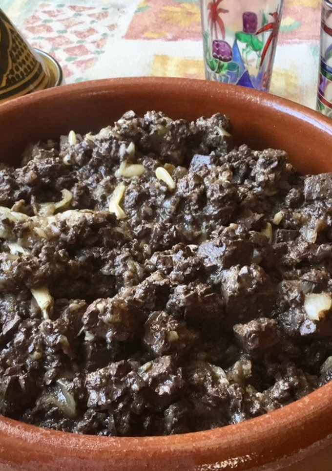 Una foto de Sangre frita con cebolla