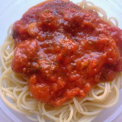 A picture of Cold tomato sauce.