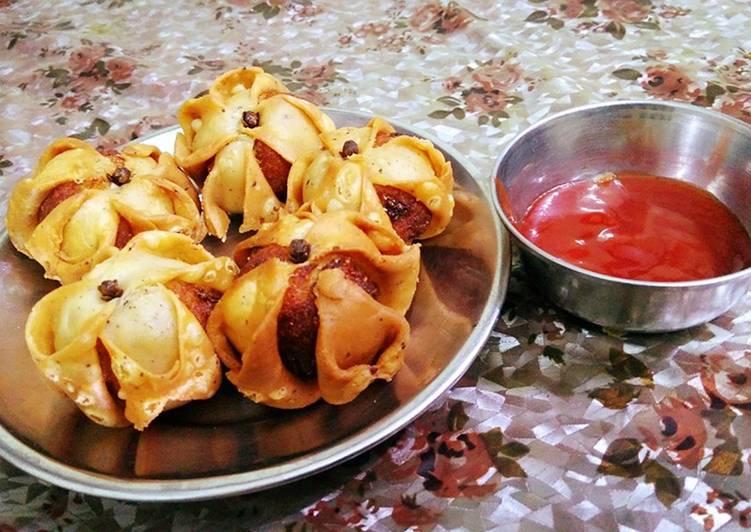 Easiest Way to Prepare Favorite Deep fried Aloo flower