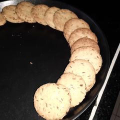 A picture of Jeera biscuit.