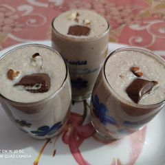 A picture of Apple Chocolate Shake.