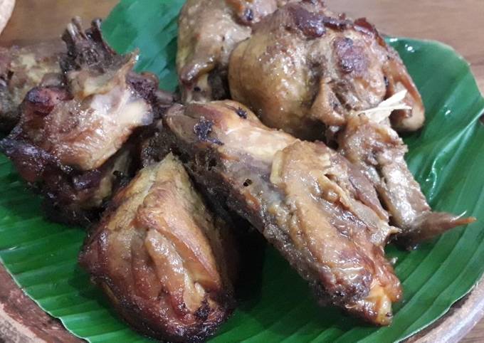 Ayam goreng bacem