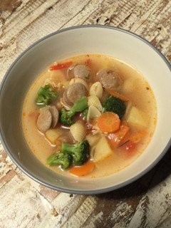 Foto resep Sop Sayur dan Sosis - Simple Dan Cepat