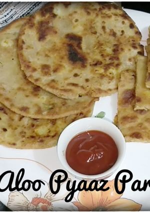 आलू प्याज़ का पराठा (Aloo Pyaz ka paratha recipe in Hindi) रेसिपी मुख्य फोटो
