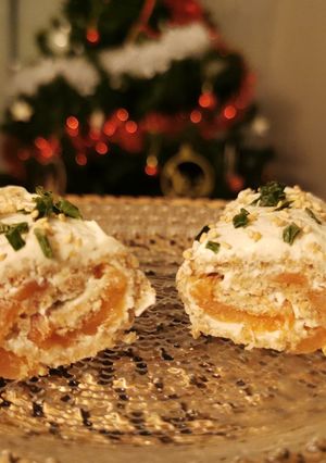 Une photo de Mini bûche salée saumon et fromage frais 🎄