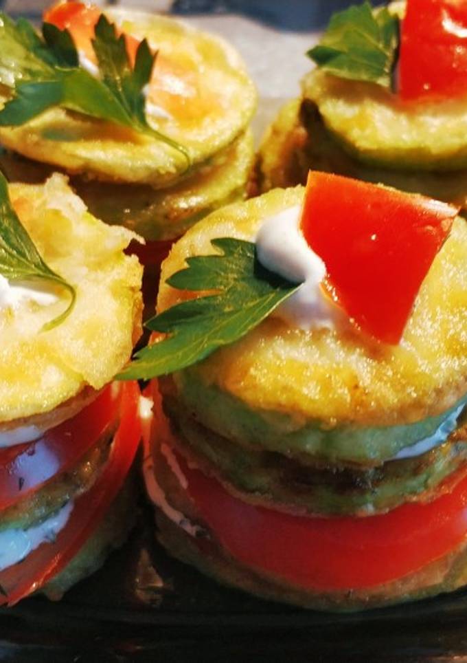 Закуска из кабачка"Башни"