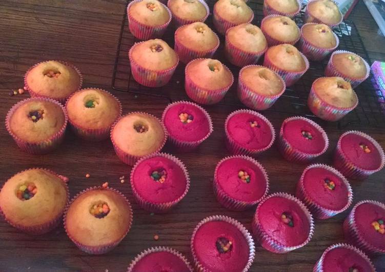Pinata Cupcakes