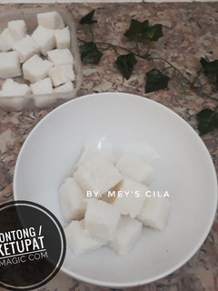 Foto resep Lontong / Ketupat Magic Com