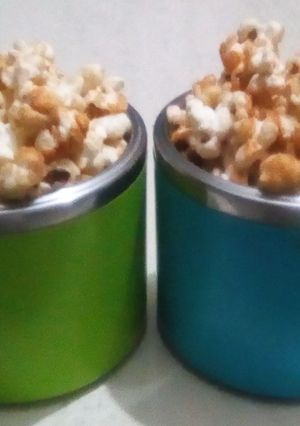 A picture of Caramel popcorn.