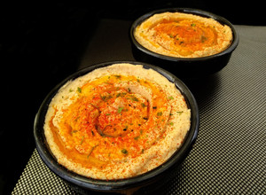 Foto principal de Hummus {crema árabe de garbanzos y tahini}