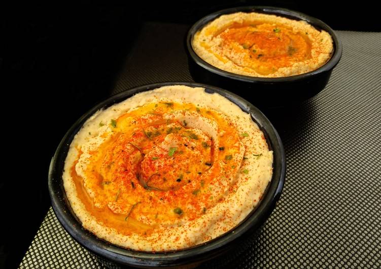 Hummus crema árabe de garbanzos y tahini